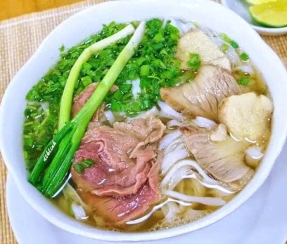 Phở Tái Nạm 