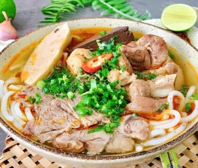 Bún Bò Đặc Biệt